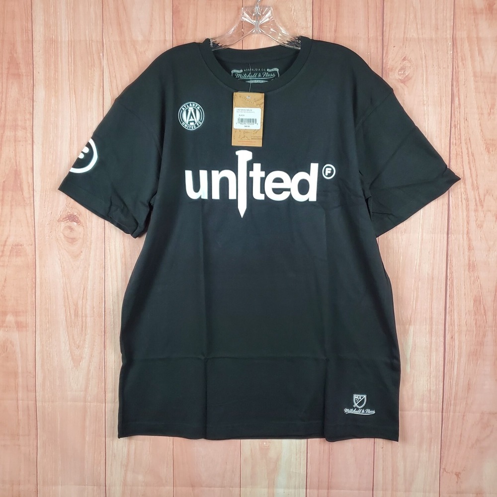 Mitchell & Ness Fani Mens‎ Shirt Large Black Cotton Crew Neck Atlanta United FC